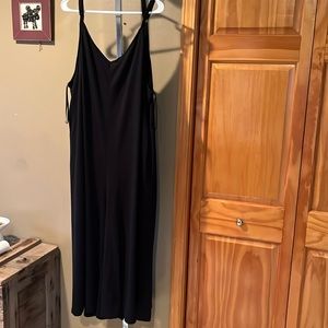 Torrid size 4 (22-24w) crop jumpsuit black